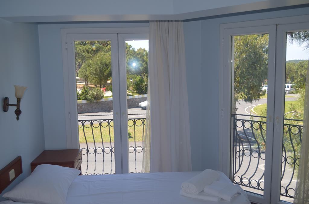 Silva Hotel Ayvalı Extérieur photo