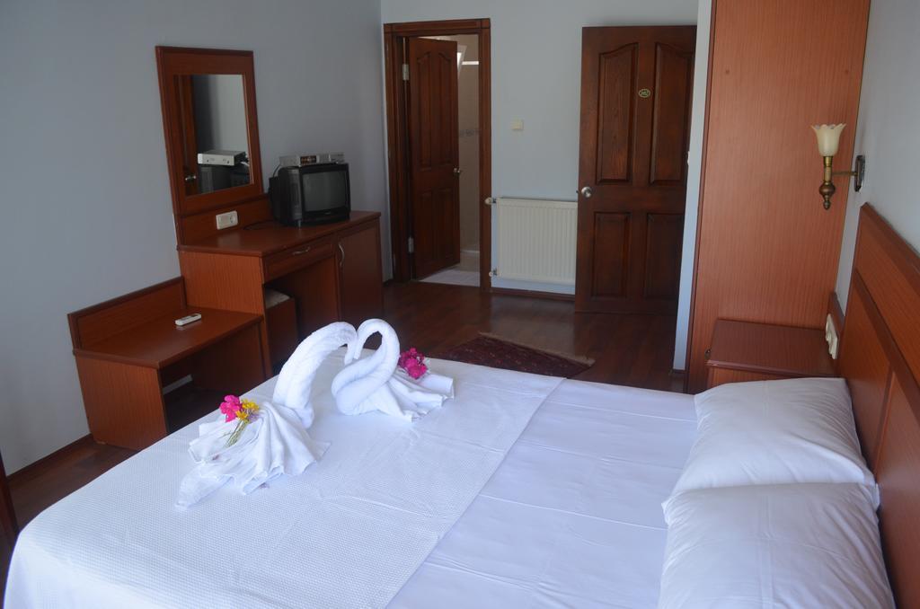Silva Hotel Ayvalı Extérieur photo