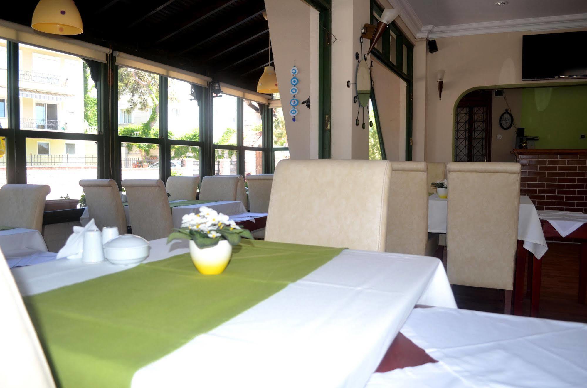 Silva Hotel Ayvalı Extérieur photo