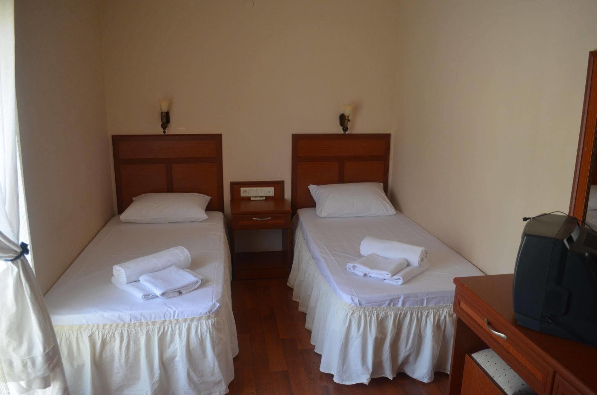 Silva Hotel Ayvalı Extérieur photo