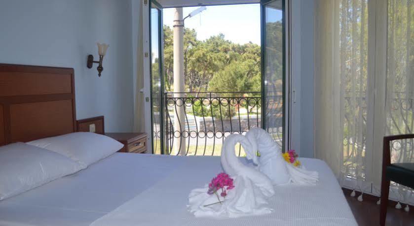 Silva Hotel Ayvalı Extérieur photo
